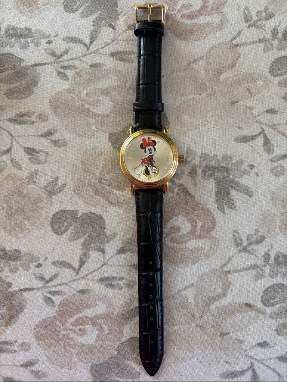 NEW w/o tags Minnie Mouse Gold-Tone Watch with Black Leather Strap